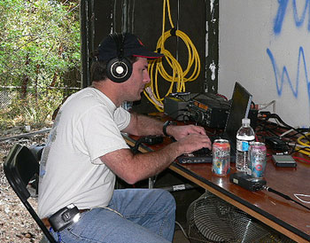 N6ROB works the 6M station 